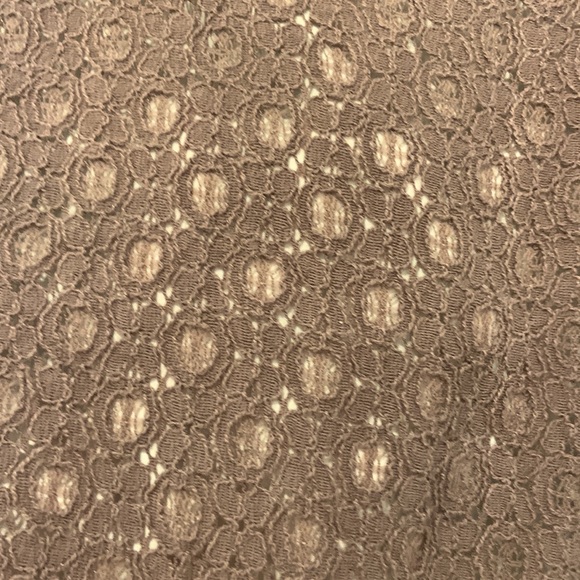 Women’s size Small EUC turtleneck sweater with blouse underlay. Simply Vera - Picture 2 of 5